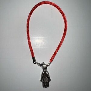 Silver Hamsa Kabbalah bracelet with clasp